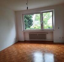 Renovierte 2-Zimmer-Wohnung im EG mit Balkon in Solingen-Ohligs