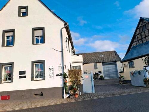 Foto - 7 Zimmer Bauernhaus, Landhaus zum Kaufen in Polch