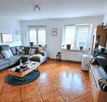 Helle 2-3 ZKB Wohnung Balkon in Saarlouis Vogelsang – EBK, 90 m²