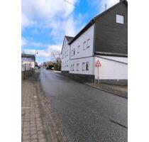 7-Familienhaus zu verkaufen - 300.000,00&nbsp;EUR Kaufpreis, ca.&nbsp; 584,00&nbsp;m&sup2; in Niederwörresbach (PLZ: 55758)