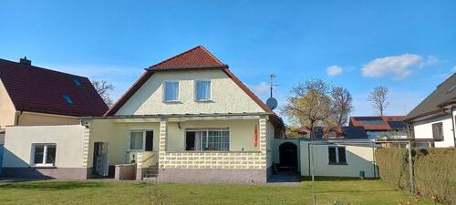 Foto - Einfamilienhaus mit 996 m² Grundstück in Falkensee