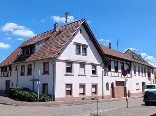 Foto - Gebäudekomplex mit Entwicklungspotential in Teningen
