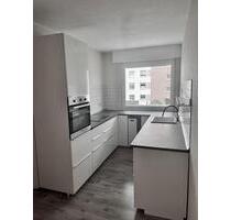 WHG 2 Zi + Schwimmbad & Sauna - 10m Süd Balkon-Einbauküche - Dortmund Bövinghausen