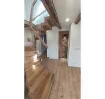 Stilvolle 3-Zimmer-Maisonette-Wohnung mit geh. Innenausstattung - Waldsee