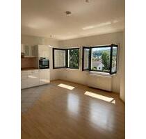 Zentrale schöne 2 Zimmerwohnung - Niedernhausen