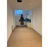 Erstbezug nach Sanierung – 2 Zimmer mit offener Küche & Dachterrasse in zentraler Innenstadtlage - Lünen