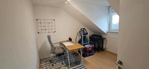 Foto - Dachgeschoßwohnung in Tegernheim zur Miete