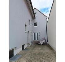 Wohnen im eigenen Haus - 700,00 EUR Kaltmiete, in Geisenfeld (PLZ: 85290)