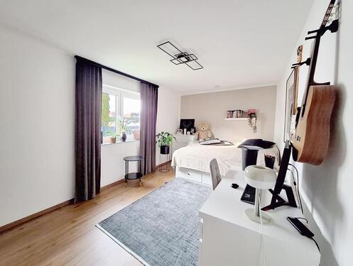 Foto - 4 Zimmer Erdgeschoßwohnung zur Miete in Köln