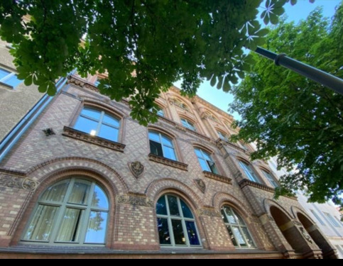 Foto - Altbau-Büro in denkmalgeschütztem Gebäude auf der Kastanienallee