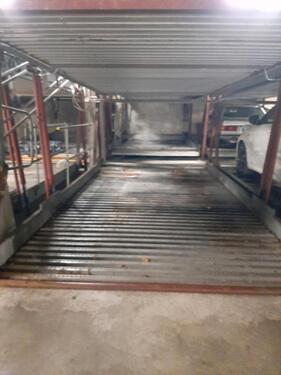 Foto - Parkplatz Doppelparker Tiefgarage