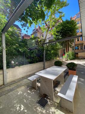 Foto - nur für 1 Person - möbl. 2 Zi. Whg + Terrasse S-Zentrum - Denkmal