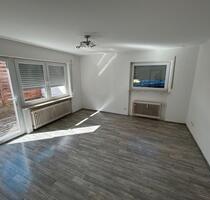3 Zimmer Wohnung zu Vermieten - 1.200,00&nbsp;EUR Kaltmiete, ca.&nbsp; 83,00&nbsp;m&sup2; in Weinstadt (PLZ: 71384)