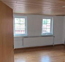 Wohnung zu vermieten - 950,00&nbsp;EUR Kaltmiete, ca.&nbsp; 90,00&nbsp;m&sup2; in Kirchhain (PLZ: 35274)
