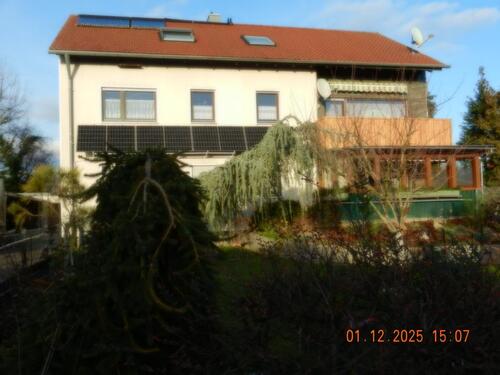 Foto - 3 Zimmer Dachwohnung ca 80q mit Balkon. Haustiere nicht erwünscht