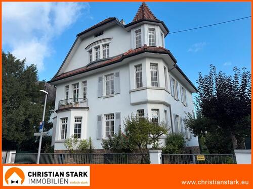 Foto - Erleben Sie das Turmzimmer in dieser edlen 3 Zimmer Altbauwohnung