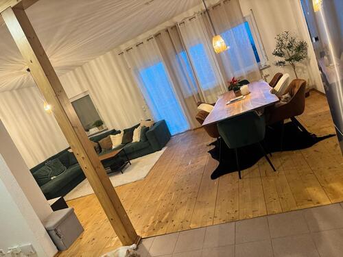 Foto - Schöne Helle 3 Zimmer Wohnung - 1.450,00&nbsp;EUR Kaltmiete, ca.&nbsp; 118,00&nbsp;m&sup2;