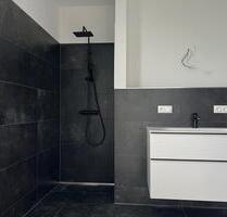 Exklusive DG-Wohnung für Kapitalanleger-3,5-Zi-EBK-Alpenblick - Neukirchen vorm Wald