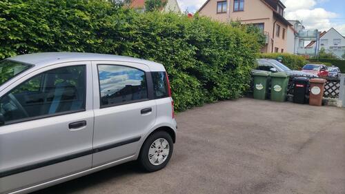 Foto - Hofparkplatz Außenstellplatz PKW Stellplatz