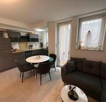 Modernes Appartmen mit Einbauküche - Eisingen