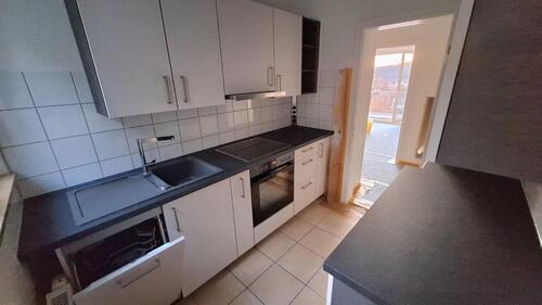 Foto - Top Lage ! 3-Zi.-Whg in ES in energet. saniert. Haus