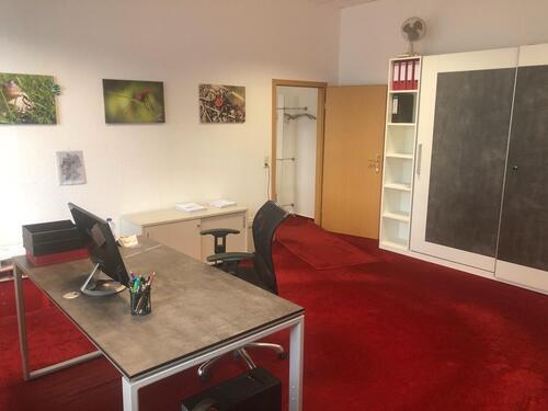 Foto - 38,44 qm Bürofläche im Erdgeschoss