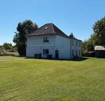 Immobilie mit viel Platz - 349.000,00&nbsp;EUR Kaufpreis, ca.&nbsp; 180,00&nbsp;m&sup2; in Berne (PLZ: 27804)