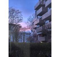 Möblierte 3-Zi-Whg Fhain ink TG Stellplatz– max. 6 Monate - Berlin Friedrichshain-Kreuzberg