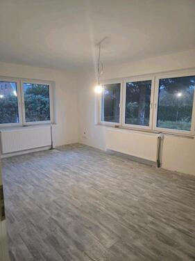 Foto - Grundsanierte Unterwohnung - 900,00&nbsp;EUR Kaltmiete, ca.&nbsp; 90,00&nbsp;m&sup2;