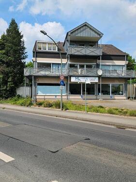 Foto - Mehrfamilienhaus mit Gewerbe - 729.000,00&nbsp;EUR Kaufpreis, ca.&nbsp; 408,00&nbsp;m&sup2;