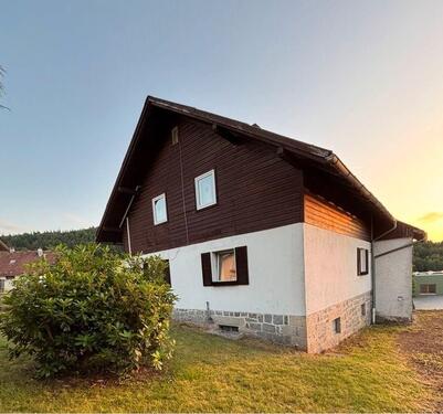 Foto - Zweifamilienhaus,Terrasse & XXL-Garage in Freyung provisionsfrei