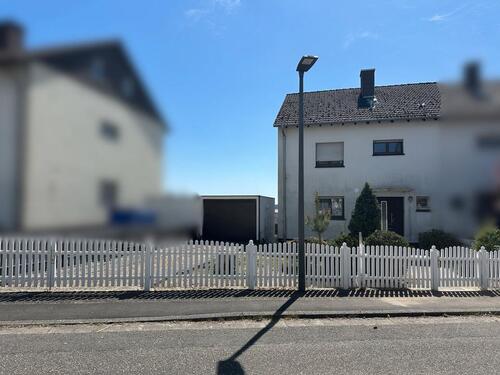 Foto - Großzügiges Haus am Sommerwald – zentral und naturnah
