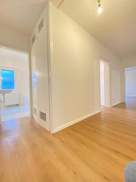 Foto - *** WOHNEN wo andere Urlaub machen *** TOP RENOVIERT *** Erdgeschoßwohnung mit Balkon ***