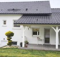 EFH in FR ca. 160m² nur 4km bis DE, FBH, riesige Garage + Keller - Saarlouis