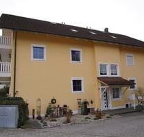 Charmante Erdgeschosswohnung mit Terrasse & kleinem Gartenanteil - Aldersbach