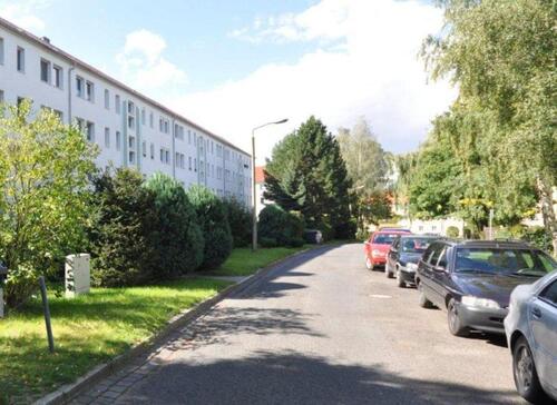 Foto - sanierte 1-Raum Wohnung mit Einbauküche Tageslichtbad ab sofort