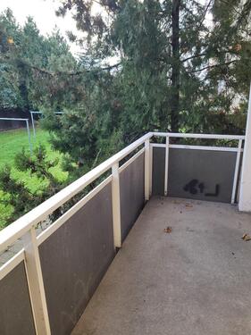 Foto - Große 3-Zimmerwohnung mit Balkon und Wohnküche im Erdgeschoss!