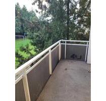 Große 3-Zimmerwohnung mit Balkon und Wohnküche im Erdgeschoss! - Bad Dürrenberg