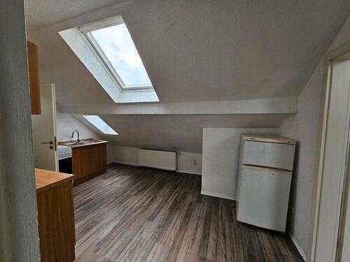 Foto - 2 Zimmer Dachgeschoßwohnung in Flörsheim am Main