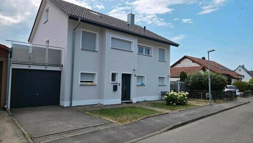 Foto - Einfamilienhaus Freistehend.. 501 qm Grundstück