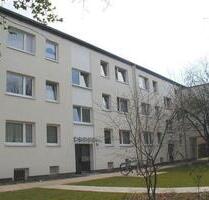 Renovierte 3-Zimmer-Wohnung mit Balkon - Bremen Hemelingen