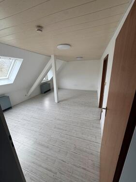 Foto - Helle Dachgeschosswohnung - 510,00 EUR Kaltmiete, ca.  74,00 m²