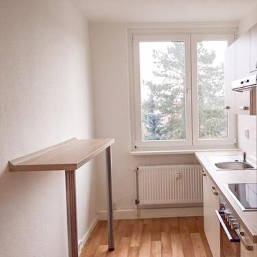 Foto - 3-Raum-Wohnung mit Einbauküche im ruhigen Wohnhaus