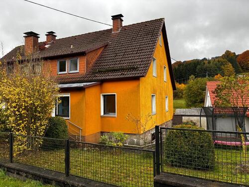 Foto - Große Wohnung über zwei Etagen - am Ortsrand gelegen