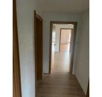 Wohnung zu vermieten - 900,00&nbsp;EUR Kaltmiete, ca.&nbsp; 80,00&nbsp;m&sup2; in Siegen (PLZ: 57078) Dillnhütten