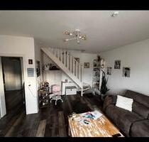 4 Zimmerwohnung in einem Zweifamilienhaus - Braunschweig Broitzem