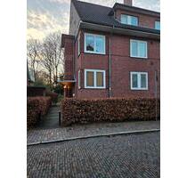 Charmante 3 Zimmer Hochparterrewohnung am Kurpark - Wilhelmshaven