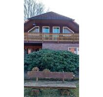 Geräumige , möblierte Oberwohnung in Klein Scharrel - Edewecht