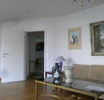 Gepflegte 3 Zimmer Wohnung mit Balkon - Bad Nauheim