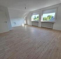Lichtdurchflutete Dachgeschosswohnung - Bielefeld Senne
